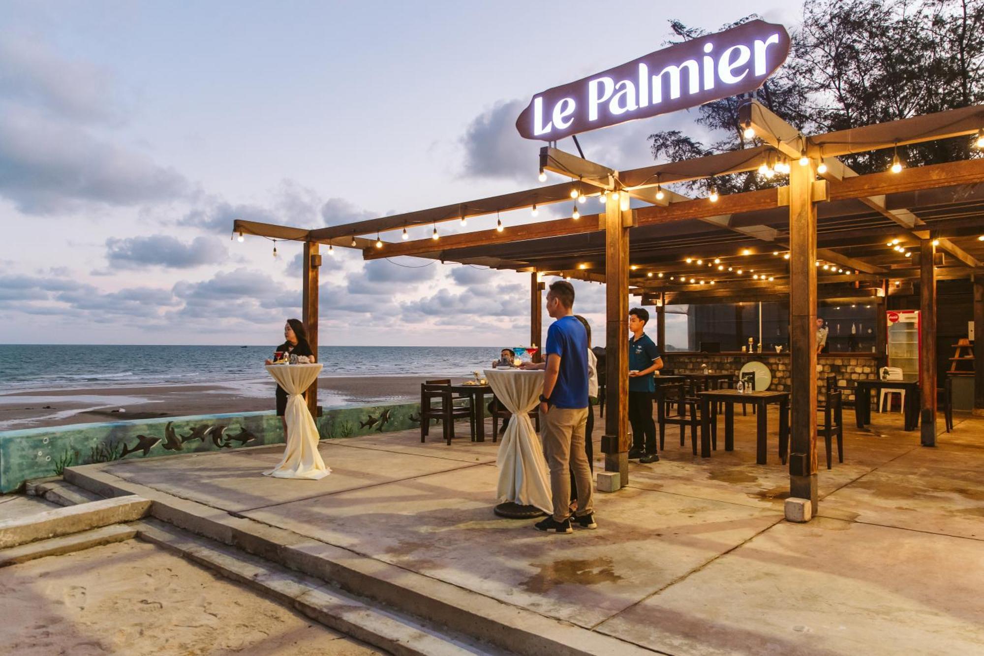 Le Palmier Ho Tram Resort Extérieur photo